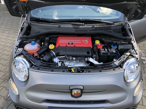 Abarth 595 Competizione - Motorraum