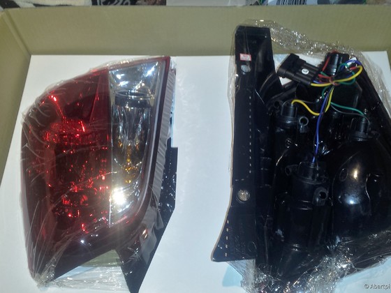 Rückleuchten, klar, rot