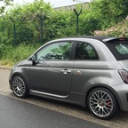 Eingebaute H&R Federn, Distanzen 10/20, dunkele Blinker +  Rückleuchten & schwarz mattem Asso ESD