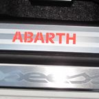 Beleuchtete Abarth  Einstiegleiste