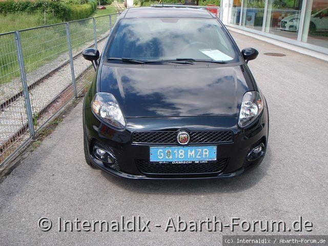 Black Abarth!