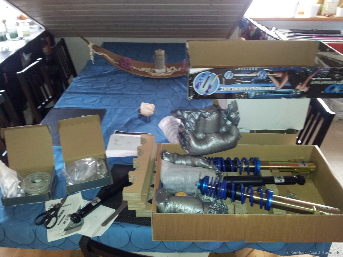 Einbau Spurplatten und Gewindefahrwerk