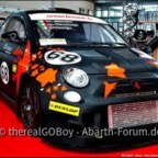 NewAbarth500_Ferraris1