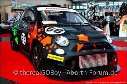 NewAbarth500_Ferraris1
